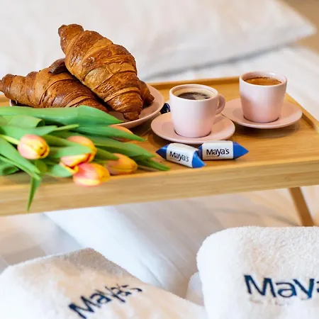 Maya's Flats & 48 - Szafarnia Appartamento *