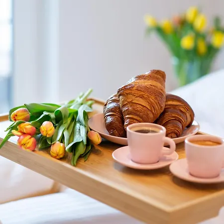 Maya's Flats & 48 - Szafarnia Appartamento *