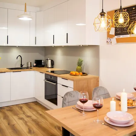 Appartamento Maya's Flats & 48 - Szafarnia