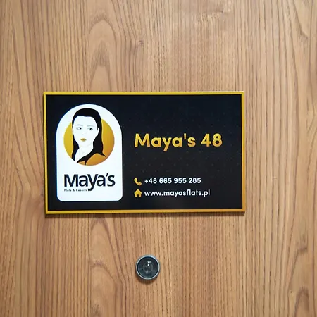 Apartman Maya's Flats & 48 - Szafarnia